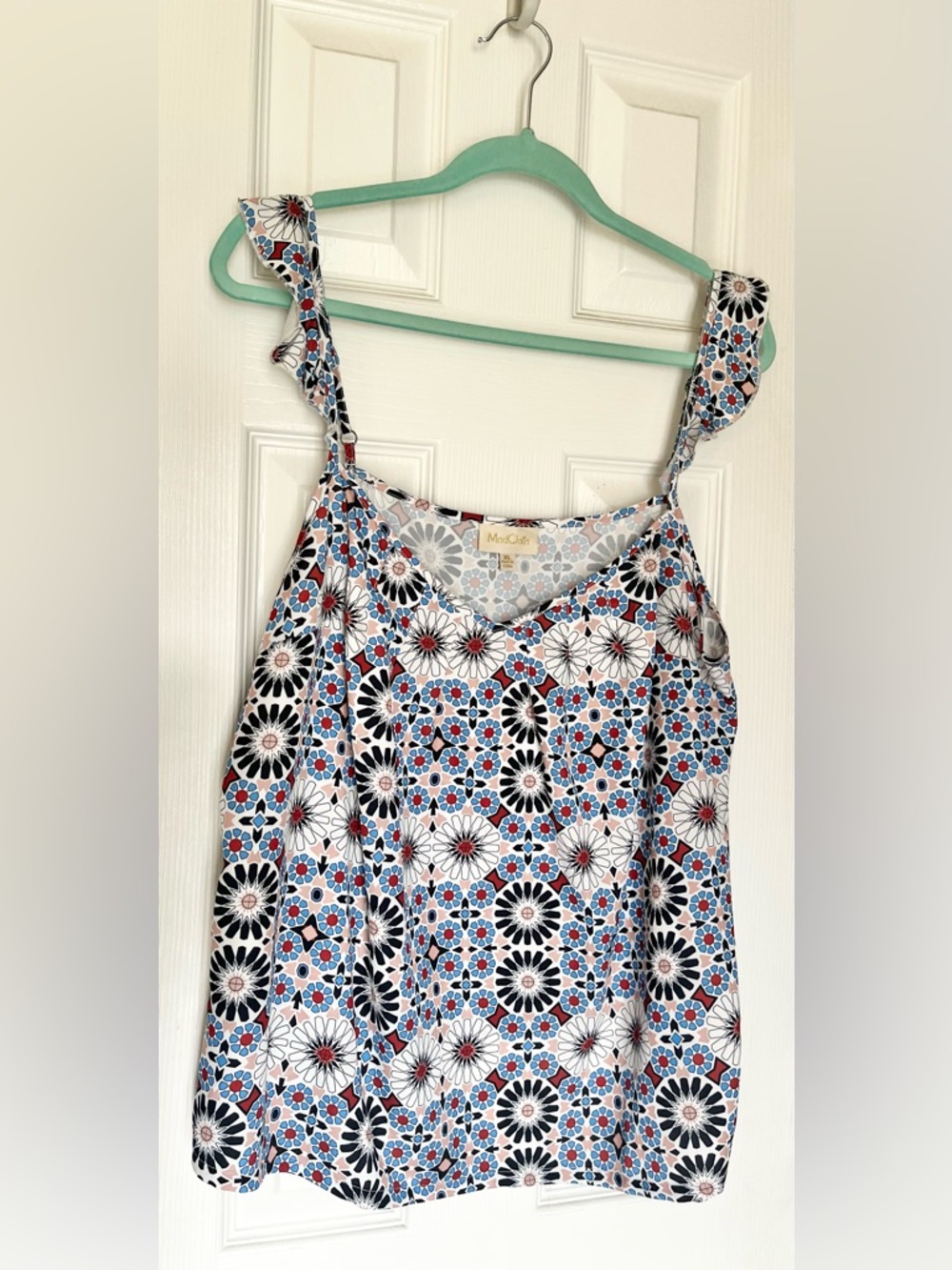 ModCloth Floral Mosaic Print Tank Top - NWOT - White/Blue/Black - Size XL